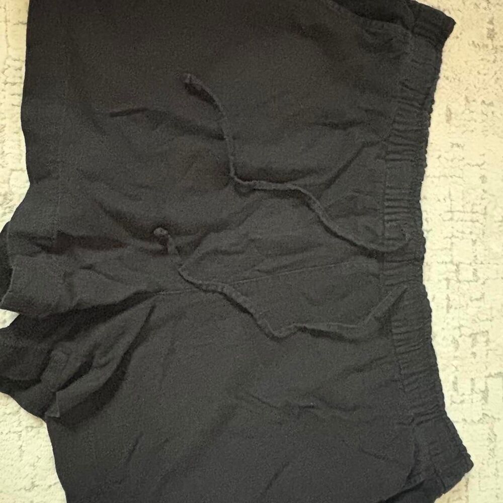 Gap Women's Black Shorts